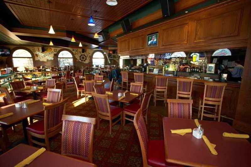 Embassy Suites Des Moines Downtown Restaurant photo